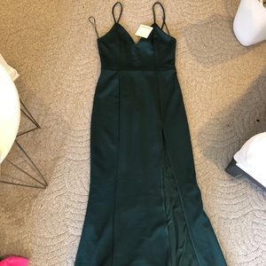 UNWORN floor length gown